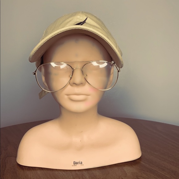 2 FOR ONE SUNNIE AND GLASSES - Picture 2 of 4